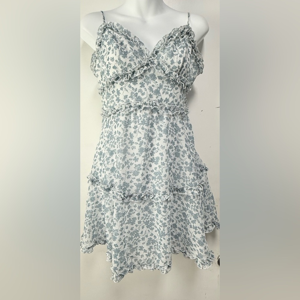 B. Smart Elegant White Dress